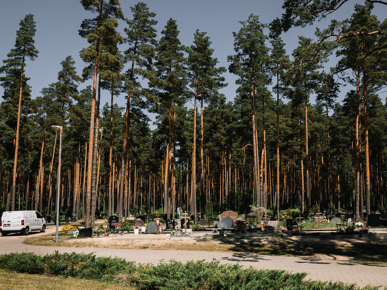 Kapsētas Rīgā - apbedīšanas noteikumi un nosacījumi