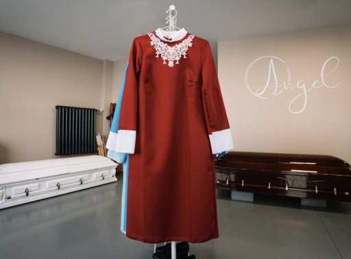 Plaša izvēle mirušo aģērbam