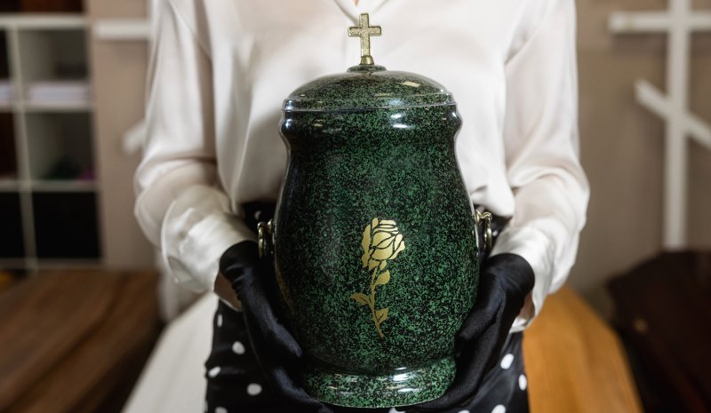 Apbedīšanas birojs Angel, Latgales iela 108 urnas