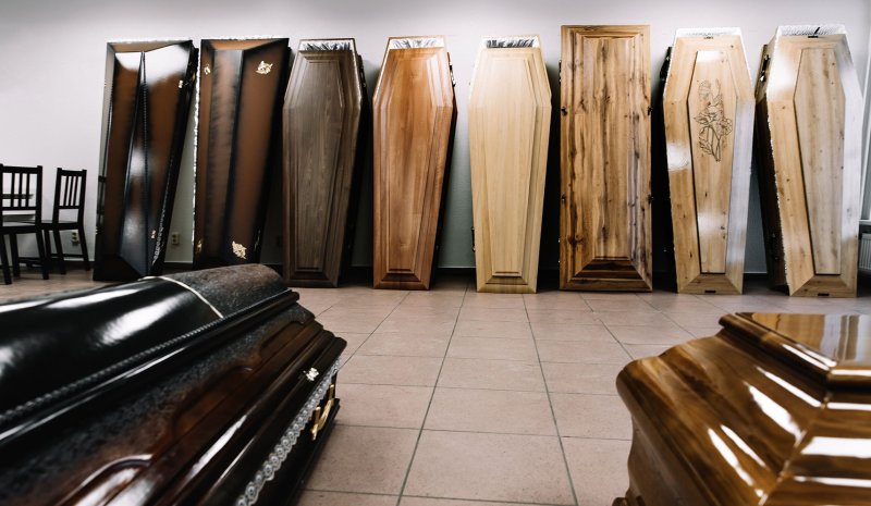 Apbedīšanas birojs Angel, Nometņu iela 9, Jūrmala piederumi