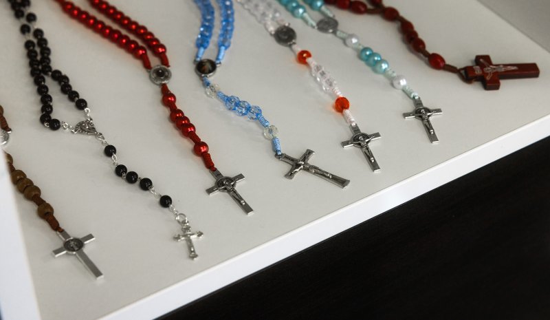 Apbedīšanas birojs Angel, Latgales iela 108 krusti